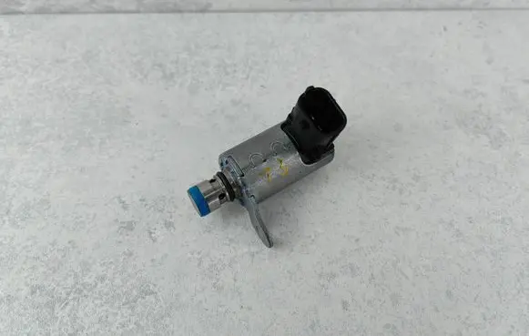 Fiat 500X Valve oil control 70297123 46336109