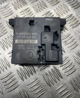 Mercedes-Benz E W211 Door control unit/module 2118201526 356805