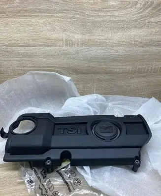 Seat Leon (1P) Engine cover (trim) 03C103925AB 03C103925