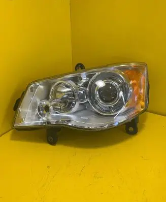 Chrysler Voyager Headlight/headlamp 05113339AG