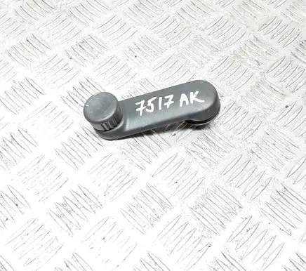 Renault Clio III Rear door window winding handle 