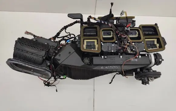 Mercedes-Benz C W204 Interior heater climate box assembly 