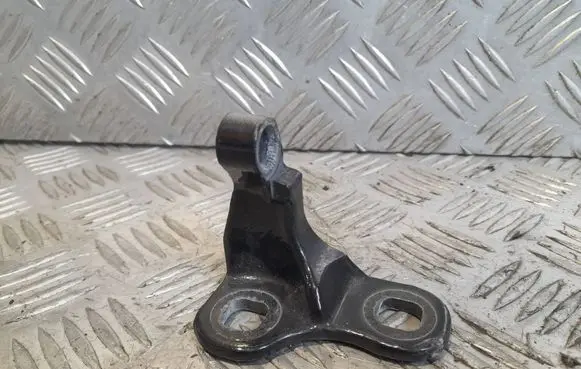 BMW 7 E65 E66 Rear door upper hinge 7017816
