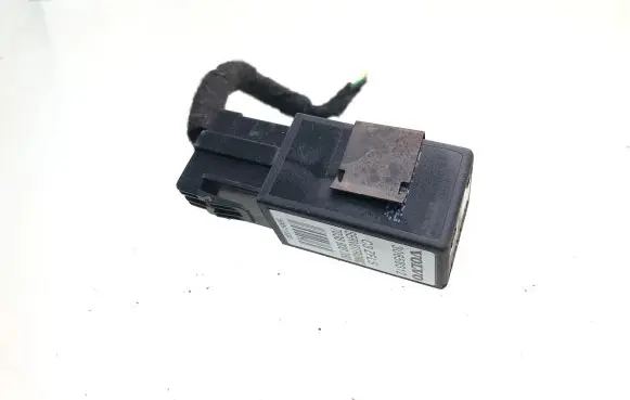 Volvo XC90 Other relay 30658312 7038900282
