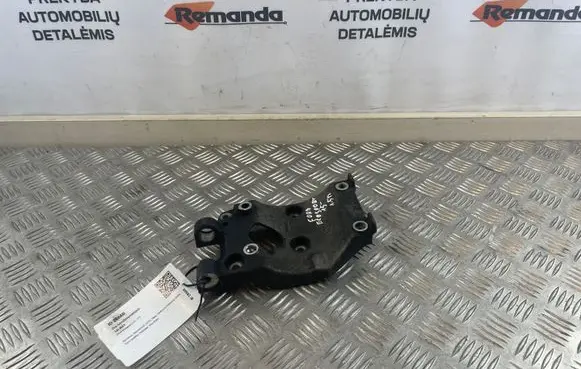 Ford Ecosport A/C compressor mount bracket AV2Q8D611AB