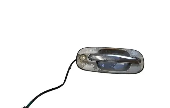 Hyundai Trajet Front door exterior handle 826603A01