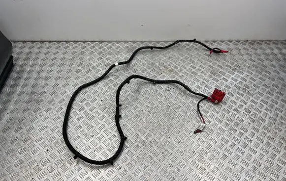 Renault Twingo III Positive cable (battery) 241101051R 8200279219