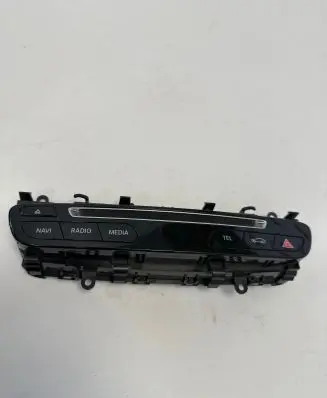 Mercedes-Benz GLC X253 C253 Head unit multimedia control A2059055201 SW132800
