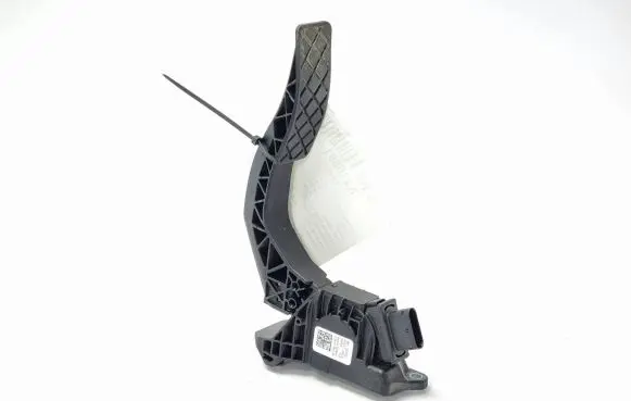 Audi A4 S4 B9 8W Accelerator throttle pedal 8W1723523