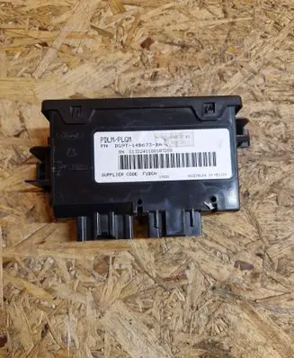 Ford S-MAX Tailgate/trunk control unit/module DG9T14B673BA S172241188107288