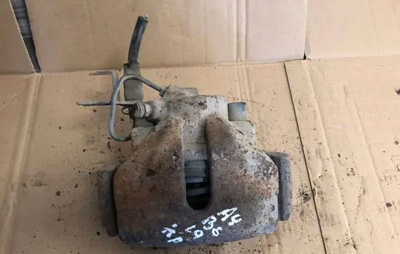 Audi A4 S4 B6 8E 8H Front brake caliper