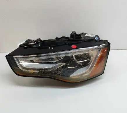 Audi A5 Headlight/headlamp 8T0941031E