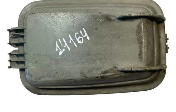 Volkswagen II LT Headlight/headlamp dust cover 