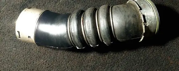 BMW 1 E81 E87 Intercooler hose/pipe 7802752