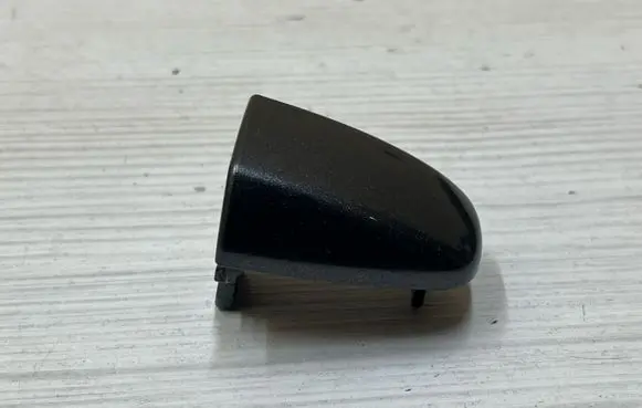 Toyota Venza Rear door handle cover 