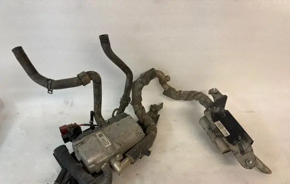 Porsche Panamera (970) Auxiliary pre-heater (Webasto) 97057220517 97057221303 97057275100