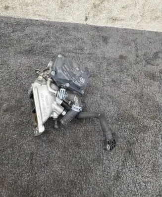 Seat Leon (5F) Throttle valve 04L128063T A2C94859900 04L128637D