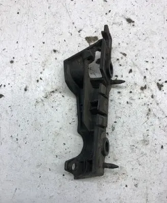Audi A4 S4 B8 8K Front bumper mounting bracket 8K0807284