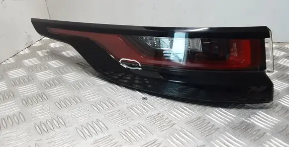Land Rover Range Rover Velar Rear/tail lights