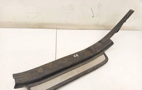 Toyota Avensis T250 Rear sill trim cover 6791805050