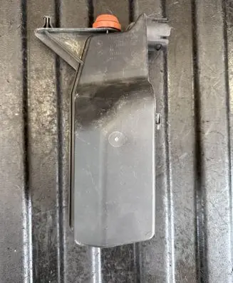 Intake resonator