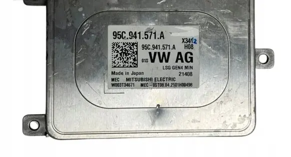 Porsche Macan (95B) Light module LCM 95C941571A