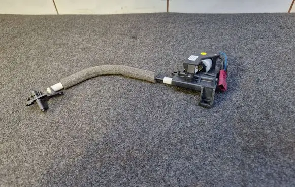 BMW 5 E60 E61 Curtain motor 9918004051