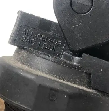High voltage ignition coil
