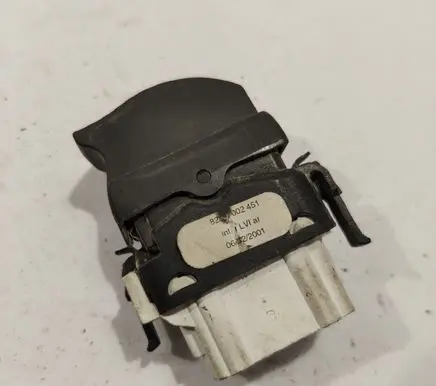 Renault Laguna II Electric window control switch 8200002451