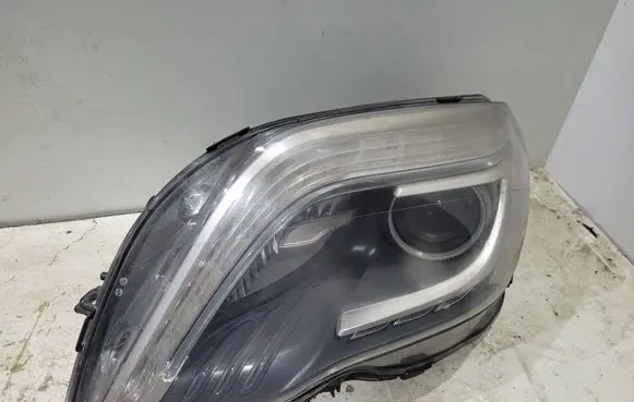 Mercedes-Benz GLK (X204) Headlight/headlamp A2048202339