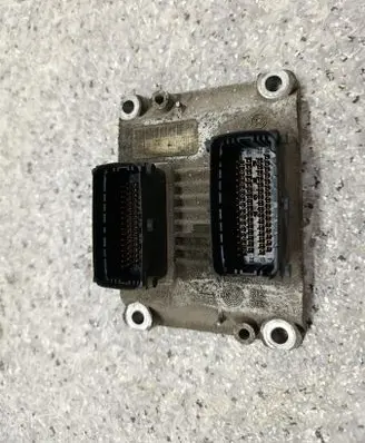 Fiat Bravo Engine control unit/module ECU 1039S23319