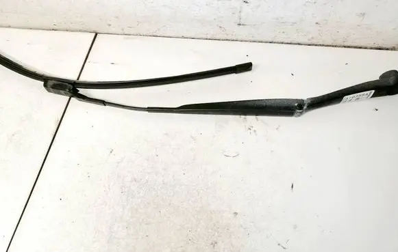 KIA Venga Front wiper blade arm 983101p000 98310-1p000