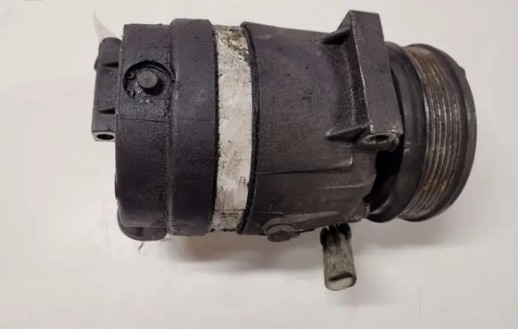 Opel Zafira B Air conditioning (A/C) compressor (pump) KP2