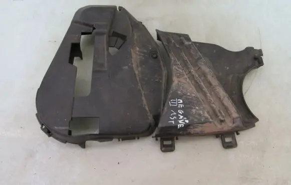 Renault Megane III Timing belt guard (cover) 1356336553R 135611020R