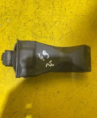 Seat Ibiza IV (6J,6P) Front door check strap stopper 