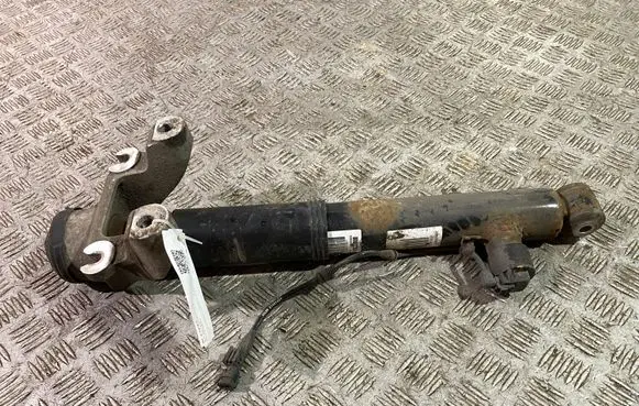 Volvo XC90 Rear shock absorber/damper 31658385