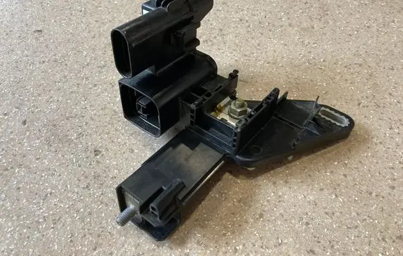 BMW 3 F30 F35 F31 Current control relay 9356159