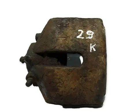 Volkswagen Touran I Front brake caliper