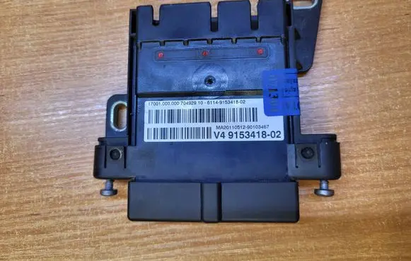 BMW 5 F10 F11 Current control relay 9153418 70492910