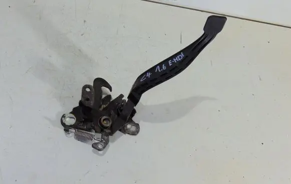Citroen C4 II Picasso Engine bonnet/hood lock/catch