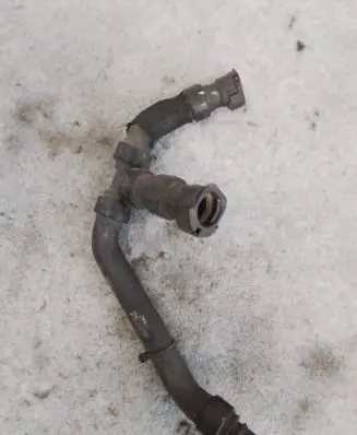 Renault Master III Engine coolant pipe/hose 212835215R