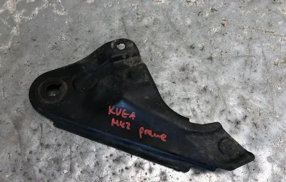 Ford Kuga II Fender mounting bracket CV61101A80BC