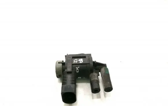 Audi A8 S8 D3 4E Vacuum valve 1J0906283C