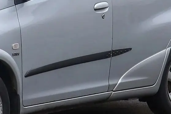 Toyota Yaris Verso Front door trim (molding) PZ415D352101