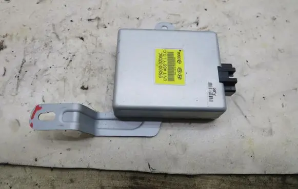 Hyundai i40 Airbag control unit/module 953003Z050