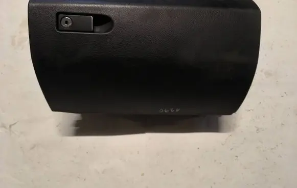 Mercedes-Benz E W212 Glove box A2126802491 58355 P0A3S