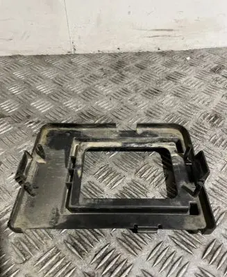 Battery tray