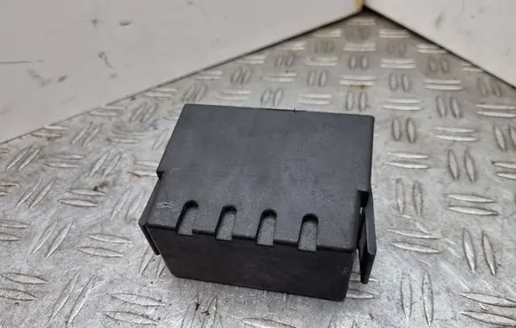 Citroen C3 Fuse box cover