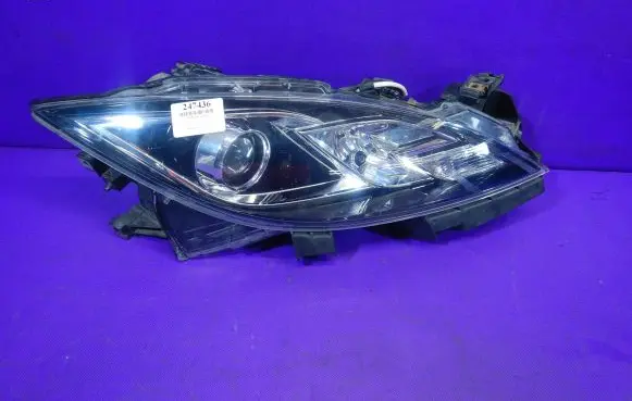 Mazda 6 Headlight/headlamp GS1F51030