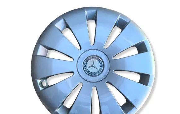 Mercedes-Benz B W246 W242 R16 wheel hub/cap/trim A2464000125